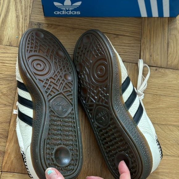 Like NEW! Adidas Handball Wales Spezial Wonder White Black somba Bonner Sneakers - Picture 8 of 12